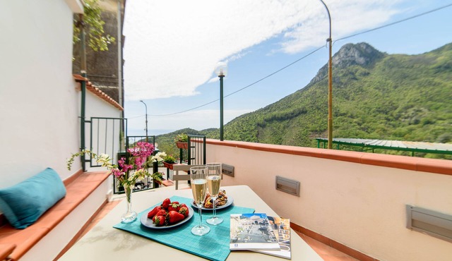 Charming accommodation in the village of Albori in Albori