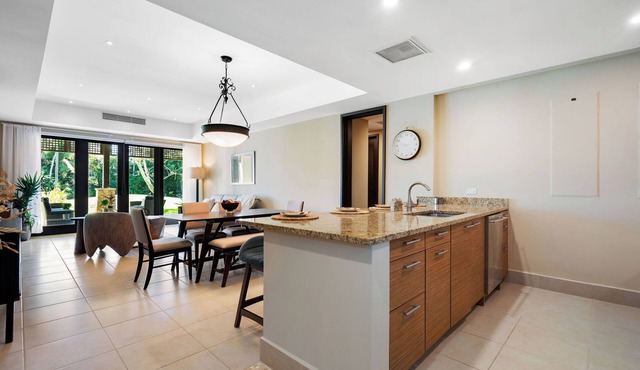 Charming Ground Floor 2-bedroom condo in delightful Bahía Beach Resort