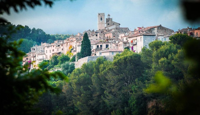 CHARMING VILLA 💖Panoramic views of sea & mountain, private sunny terraces, pool in Saint-Paul-De-Vence