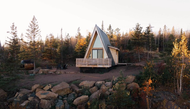 Cliffside A-Frame in Two Harbors