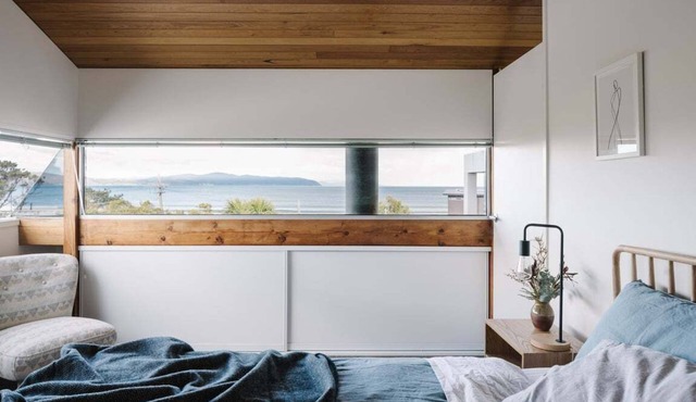Clifton's Ark - Beautiful Beach House Escape in Clarence City