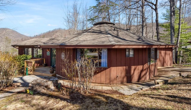 Cornerstone Cabin at Springdale in Haywood County