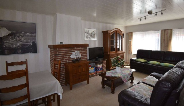 Elegant & Peaceful Holiday Retreat in Peer. in Peer