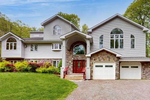 Elevated Escape in Tafton