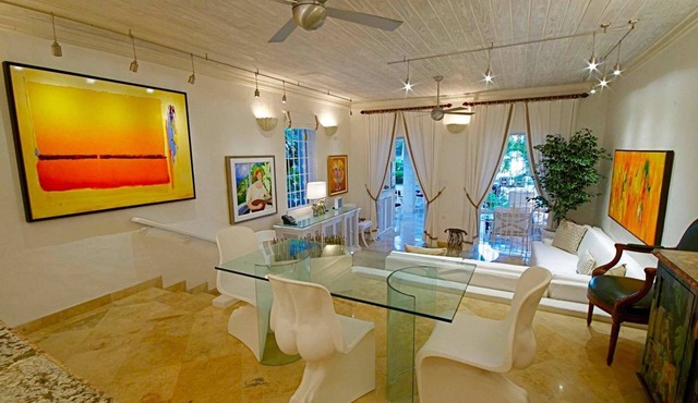 Emerald Beach 4 | Plumbago