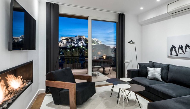 Executive 2 bdr Suite in Plaka - Acropolis view