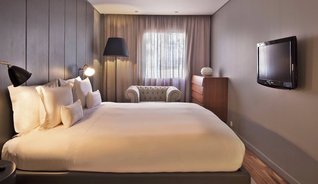Explore Lisbon’s Sites! Three Pet-Friendly Units w/Full Kitchens at Altis Prime