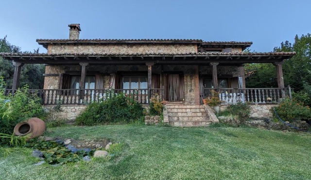 Finca Alegrías in Candeleda