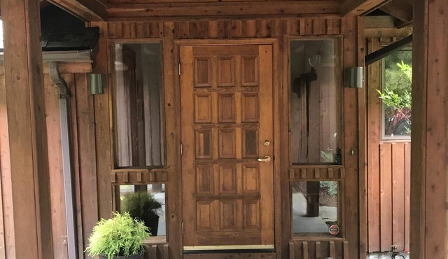 "Frank Lloyd Wright" Catskills Mountain Yoga-Spa Retreat on 15 Acres in Mt Tremper