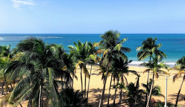 Front Beach apartment at Luquillo