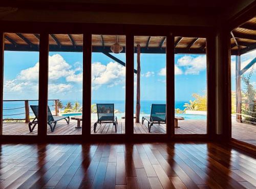 Gone Tropical Luxury Villa in Soufrière