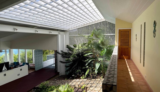 H2O Eco Villa in ST Thomas