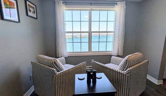 Harbour-View Overlooking the Bay of Fundy - Digby