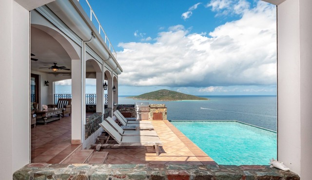 Heated Pool, Large Patios & Space and Views! in St Thomas