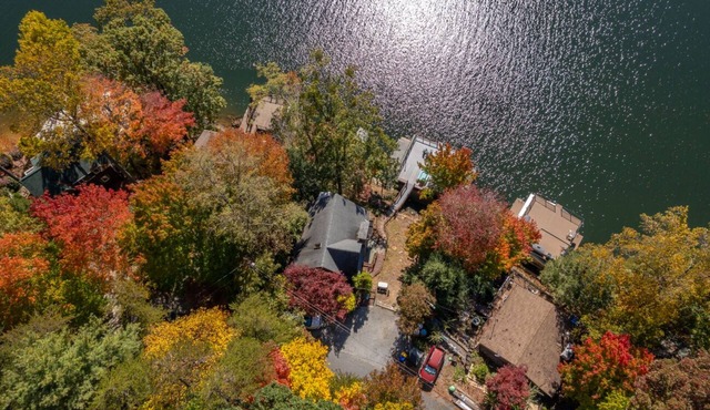 Hickory Hideaway | Lake Lure Waterfront Cabin in Lake Lure