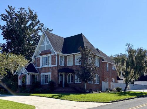 Historic Carriage House Downtown 2 bedroom 1 bath in Ocala