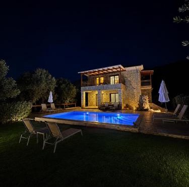 Iris Villas Complex in Lefkada
