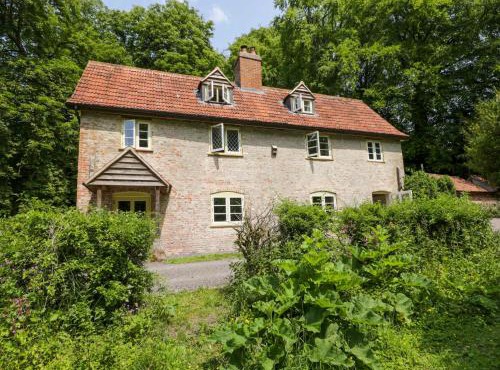 Keepers Cottage in Devizes