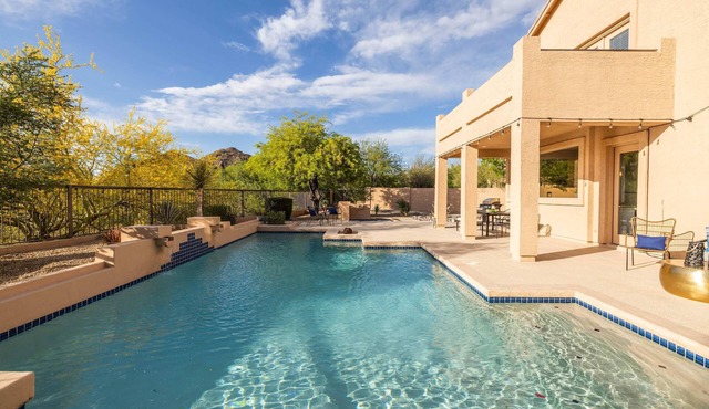 Las Sendas: Golf, Pool, Spa, Pickleball & Firepit in Mesa