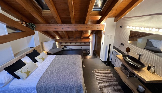 Lo Attic de Sort in Sort