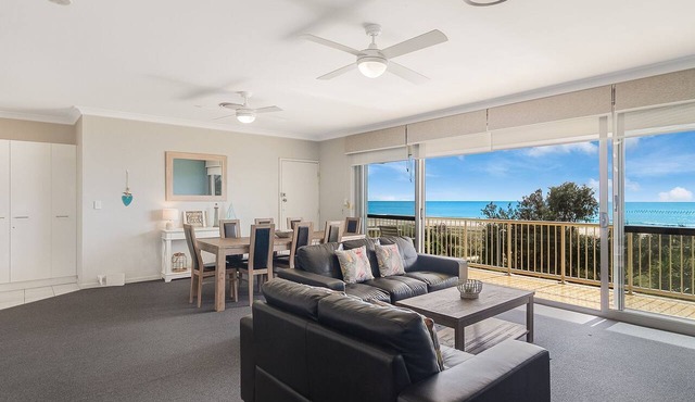 Longbeach 11 - Bilinga/North Kirra Beachfront in Bilinga