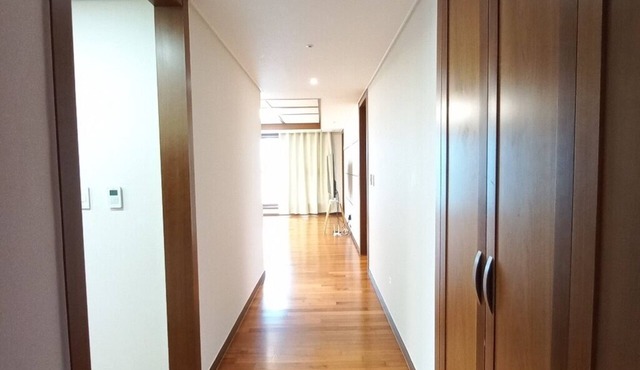 [Luxurious Gangnam Riche apt] 3Bdr 2Bath subway 2min in Seoul