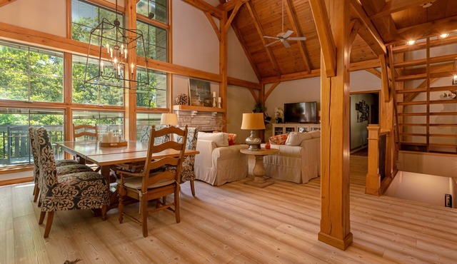 Luxury 6BR Waterfront Home on Lake of Egypt in Goreville