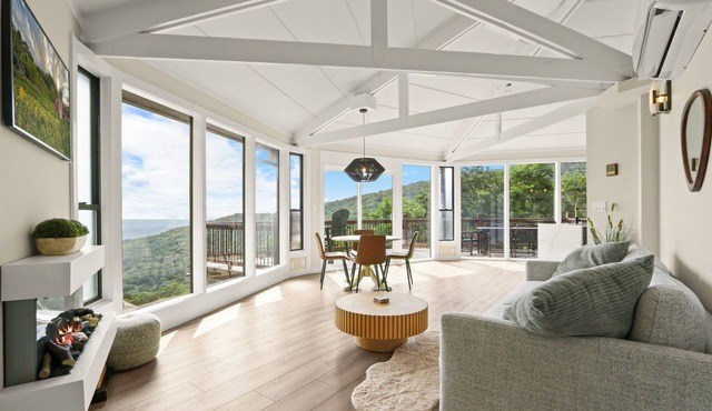 Luxury Mountain Home in Banner Elk with unobstructed views & Infrared Sauna! in Seven Devils