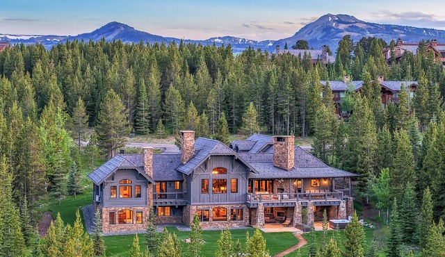 Luxury Ski In/Out | Andesite Lodge | Spanish Peaks Club in Big Sky
