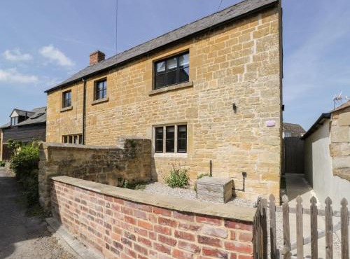 Millbank Cottage in Mickleton
