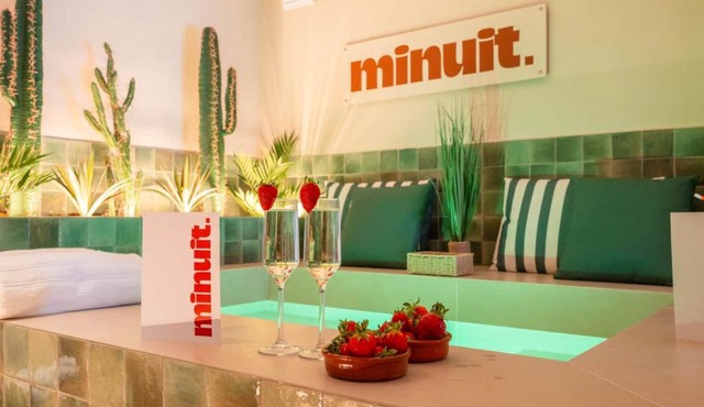 minuit. in Vitrolles