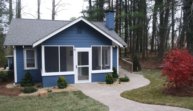 Nadia's Nest: A Newly renovated Cottage Close to Highway 26