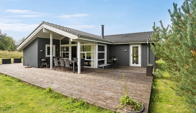 Nice home in Ejstrupholm with sauna in Ejstrupholm