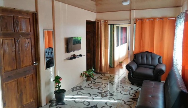 Nice House just built for Vacationing in Savegre