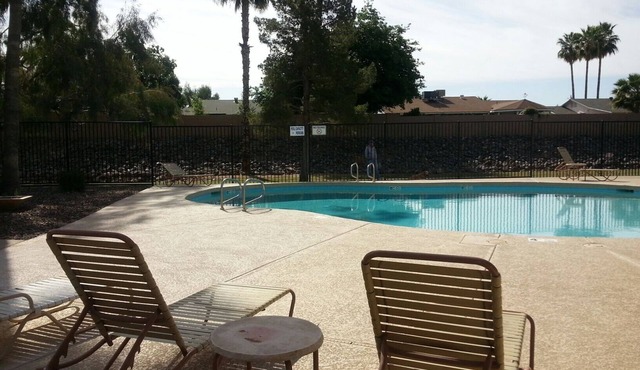 North Central Phoenix - Two Master Stes. 1500 Sf Newly Remodeled, Peaceful!