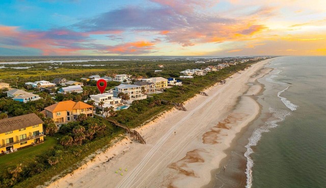 Panoramic Paradise I Luxury Beachfront Estate & Boardwalk to the Beach in Saint Augustine