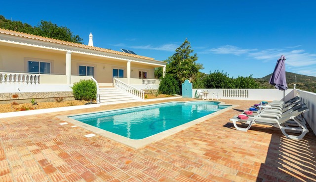 Paraíso by Interhome in Estoi