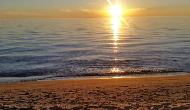 Perfect beach vacation getaway, 5 Bedroom in Tiny