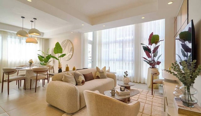 ®(The~LUX~Natural~Art) @DowntownSD +Pool+Gym+2BR in Santo Domingo