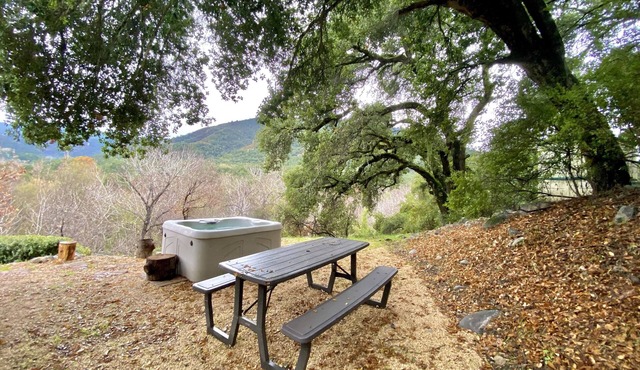 Relax to the Sound of the River while you soak in a Private Hot Tub in Carmel Valley