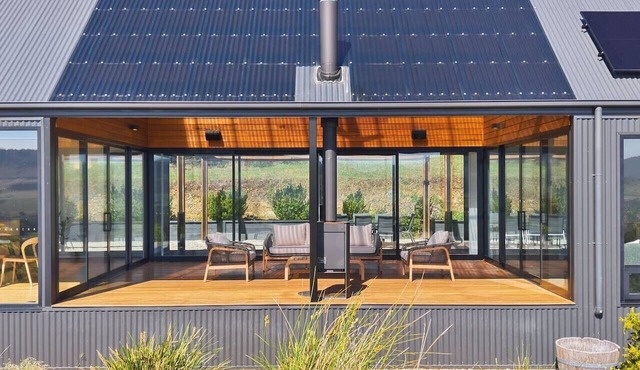 Richmond Valley Luxe Escape in Richmond