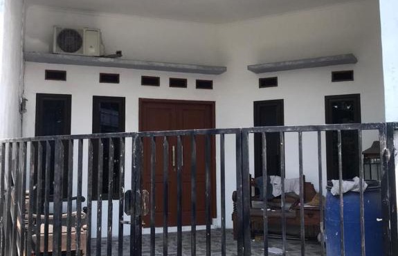 RUMAH CLUSTER GREEN ROYAL SETU NEW BUILDING FULLY FURNISHED in Kampungsetu Dua