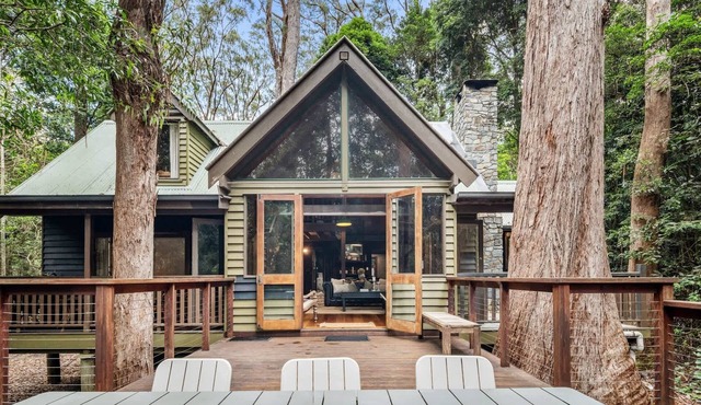 Rustic 3-Bed Retreat in Springbrook in Springbrook