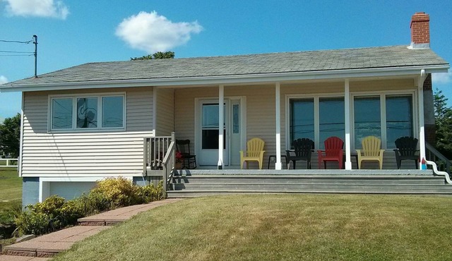 Rustic Harbour House in North Rustico