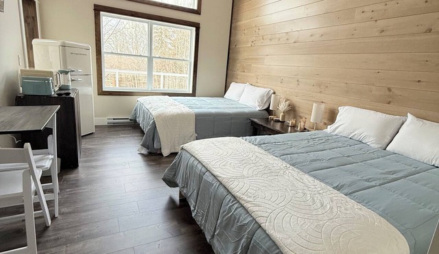 Sakura Valley Studio Suite #1/Private Entrance in beautiful Annapolis Valley in North Alton