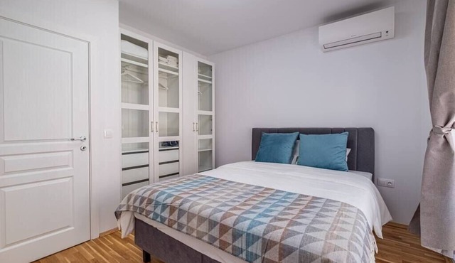 Seaside Luxury Complex Apartment in Varna