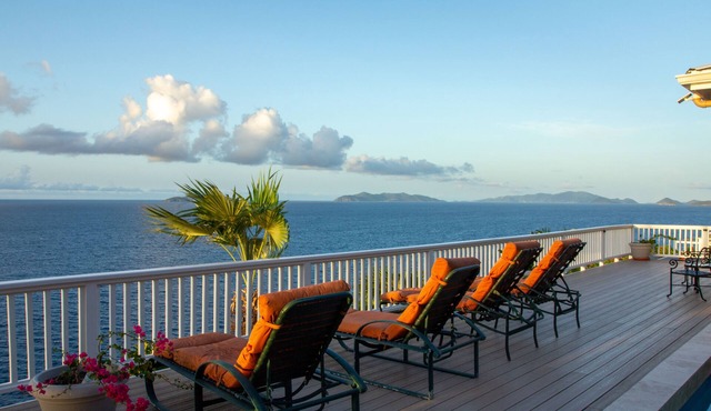 "Seaside Serenity at Moonlight Villa: Experience Spectacular Ocean Views!" in ST. Thomas