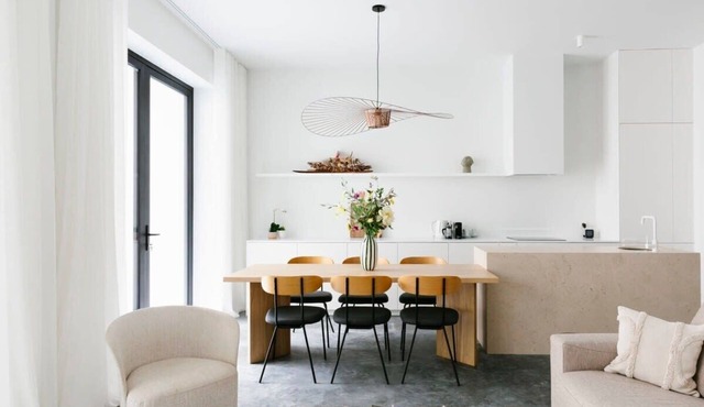 Smart 2-BR Apartment with Patio in Antwerpen