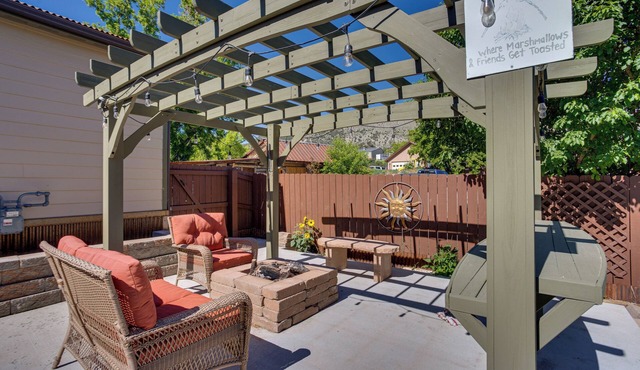Spacious Home w/Deck: 5 Mi to Ridgway State Park! in Ridgway