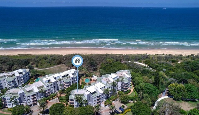 Surf Side Buddina Escape in Sunshine Coast